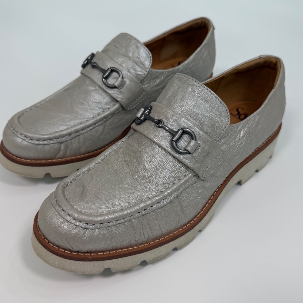 Sofft Metallic Silver Leather Horsebit Loafers Lug Sole Quiet Luxury 10M